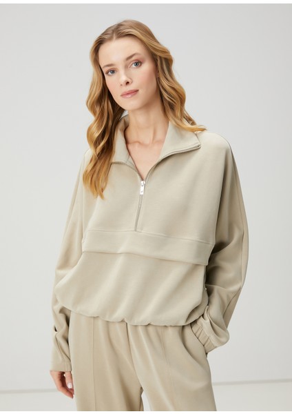 Açık Haki Yakası Fermuarlı Sweatshirt fırsatları