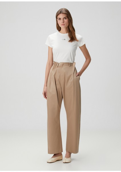 Kum Pile Detaylı Pantolon