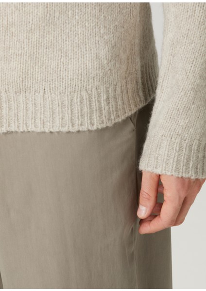 Bej Kapüşonlu Yün Triko Hırka