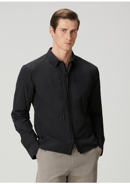 Siyah Gömlek