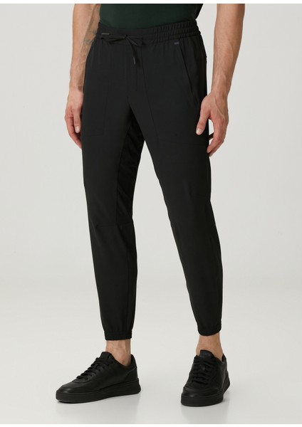 Classic Tapered Fit License To Train Pantolon fiyatları