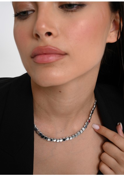 Ate Kadın Kolye fırsatları