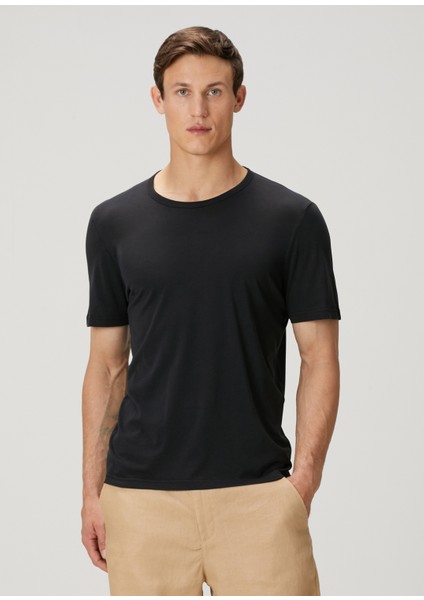 Regular Fit Siyah Basic T-Shirt