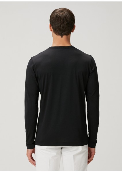 Regular Fit Siyah Uzun Kollu T-Shirt fırsatları