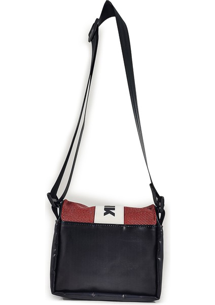 J-Maria Fire 8120 Ileri Dönüşüm Malzemelerden Üretilmiş Omuz Çantası fırsatları