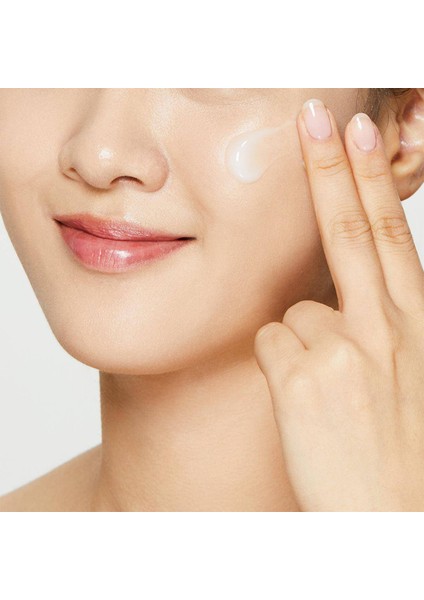 Oil-Free Ultra-Moisturizing Lotion Nemlendirici Losyon 100ML modelleri