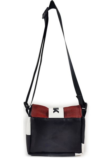 J-Maria Fire 8124 Ileri Dönüşüm Malzemelerden Üretilmiş Omuz Çantası fırsatları