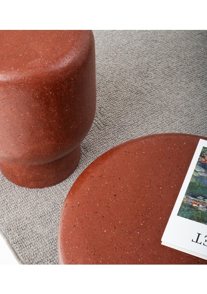 Ozooc Hafifletilmiş Beton Dikey Kırmızı Yan Sehpa 35 cm fırsatları
