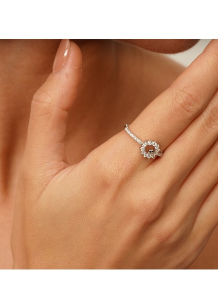 Kalp Detaylı Gümüş Yüzük modelleri