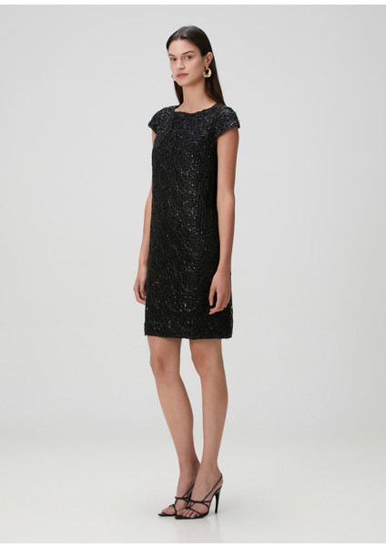 Siyah Işlemeli Mini Kokteyl Elbise