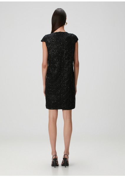 Siyah Işlemeli Mini Kokteyl Elbise fırsatları
