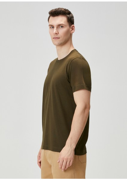 Regular Fit Koyu Yeşil Basic T-Shirt modelleri