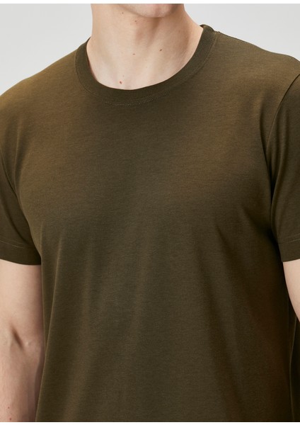 Regular Fit Koyu Yeşil Basic T-Shirt indirimleri