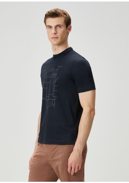 Lacivert Kontrast Baskılı T-Shirts modelleri