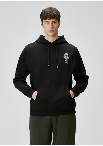 Vase Siyah Kapüşonlu Nakışlı Sweatshirt