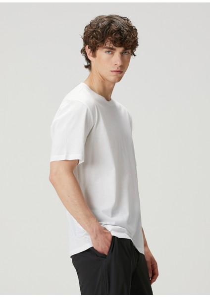 Beyaz T-Shirt modelleri