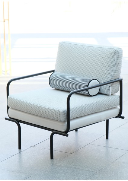 Think Siyah Metal Berjer fiyatları