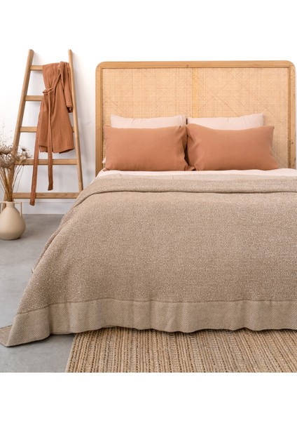 Pergamon Camel Yün Çift Kişilik Yatak Örtüsü 200 x 220 cm fiyatları