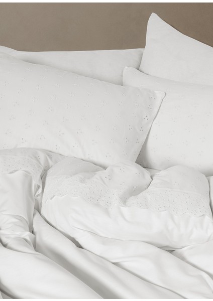 Eyelet Beyaz Pamuklu Brodeli Çift Kişilik Nevresim Kılıfı 200 x 220 cm fırsatları