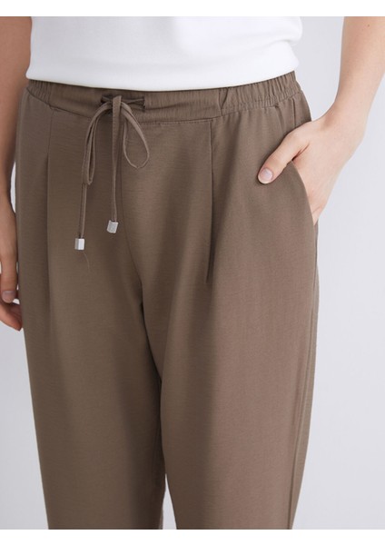 Yeni Sezon Yüksek Bel Havuç Kesim Kadın Pileli Pantolon modelleri