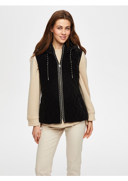 Gold Şerit Detaylı Kadife Görünümlü Kapitone Yelek 004 fırsatları