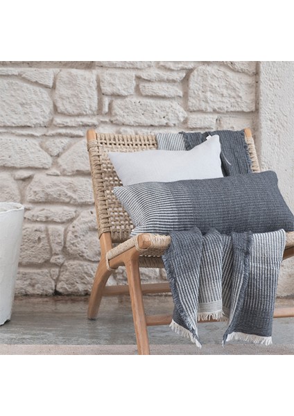 Amaya Lacivert Saçaklı Koltuk Örtüsü 95 x 170 cm fiyatları