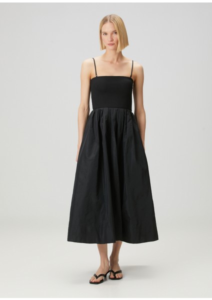 Siyah Garnili Midi Elbise
