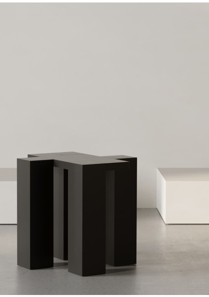 Leg Siyah Yan Sehpa modelleri