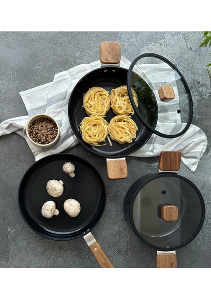 Bien Black Akasya Ağacı Sap ve Kulplu Indüksiyonlu 5 Parça Döküm Tencere ve Tava Seti modelleri