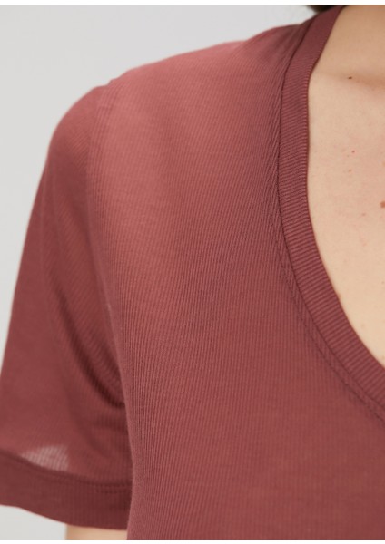 Bath Bordo T-Shirt fırsatları