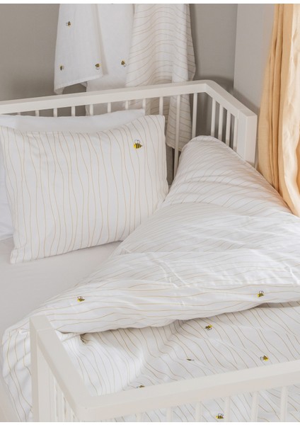 Happy Bee %100 Organik Pamuk Saten Nakışlı Bebek Çocuk Nevresim Takımı 100 x 150 cm modelleri