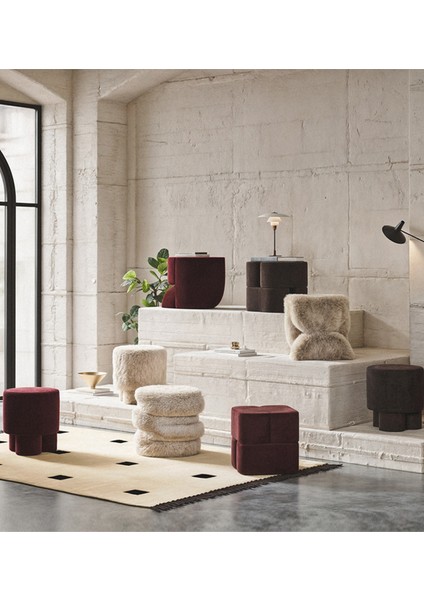 Boo Kahverengi Kadife Puf fırsatları