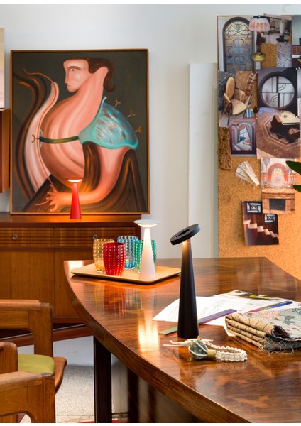 Angelina Açık Gri Şarjlı LED Masa Lambası fırsatları