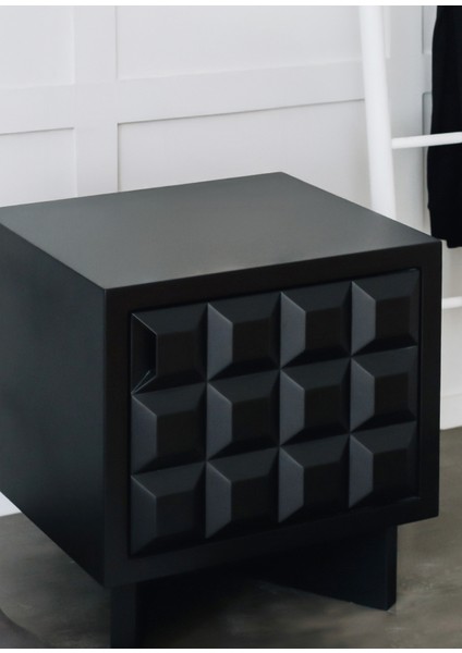 Karo Siyah Komodin modelleri