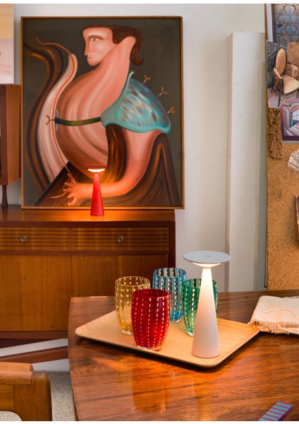 Damina Açık Gri Şarjlı LED Masa Lambası fırsatları