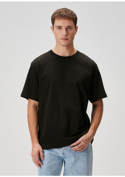 Siyah T-Shirt