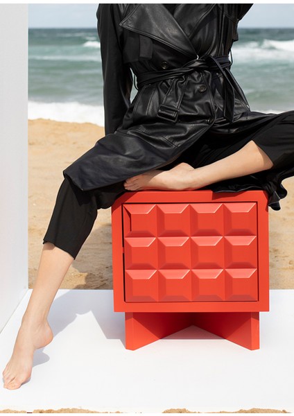 Karo Narçiçeği Komodin indirimleri