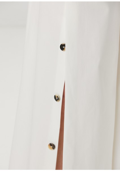 Beyaz Kemerli Pantolon indirimleri