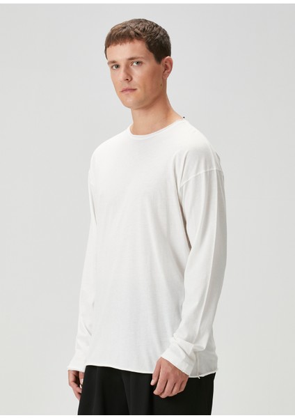Beyaz Uzun Kollu T-Shirt modelleri