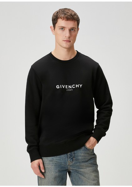 Siyah Logo Detaylı Sweatshirt