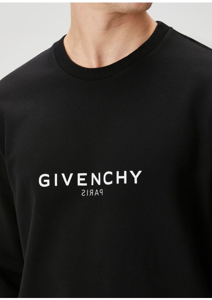 Siyah Logo Detaylı Sweatshirt indirimleri