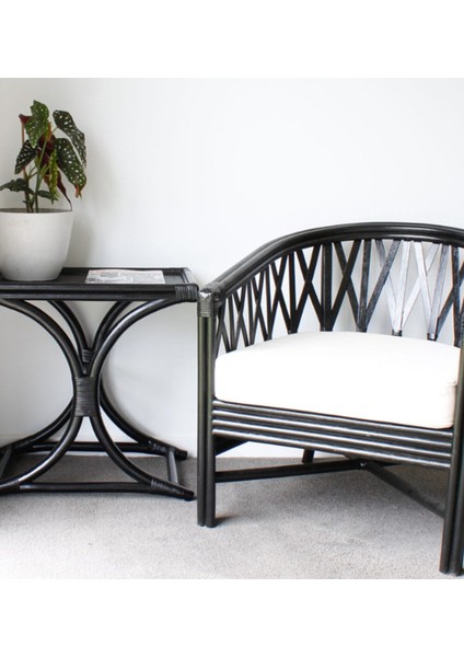 Moon Siyah Ahşap Yan Sehpa fırsatları