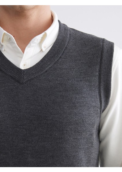 Yeni Sezon Standart Kalıp V Yaka Erkek Triko Süveter modelleri