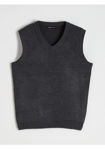 Yeni Sezon Standart Kalıp V Yaka Erkek Triko Süveter indirimleri