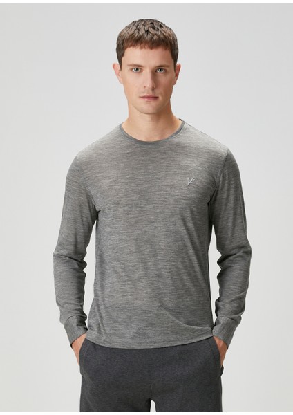 Gri Logo Nakışlı Uzun Kollu T-Shirt