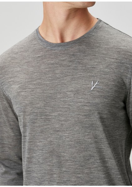 Gri Logo Nakışlı Uzun Kollu T-Shirt indirimleri