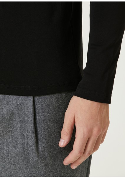 Siyah Logo Nakışlı Pijama Üstü