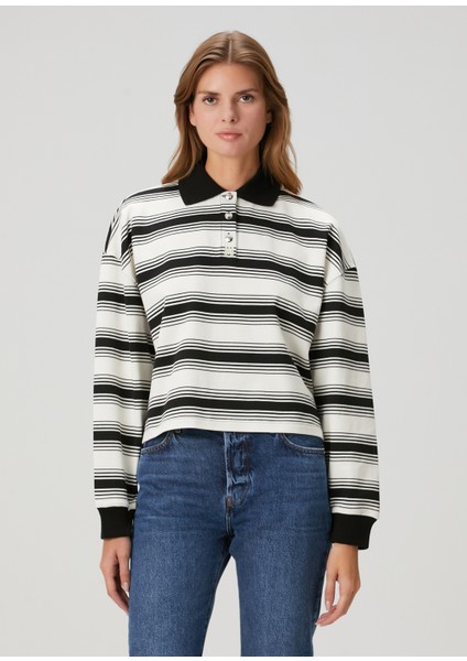 Siyah Beyaz Polo Yaka Çizgi Desenli Triko modelleri