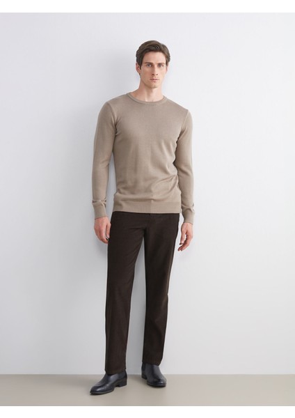 Yeni Sezon Bol Kalıp Kadife Erkek Pantolon fiyatları