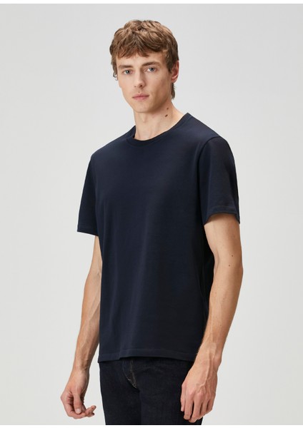 Lacivert Logo Detaylı T-Shirt modelleri